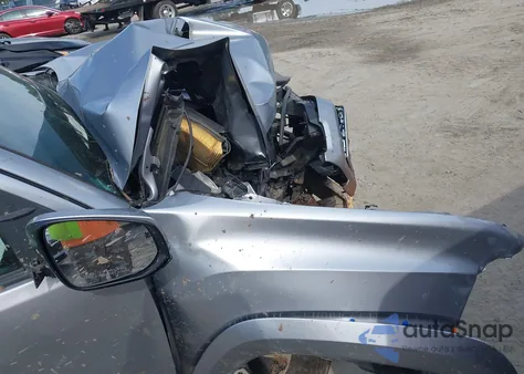 2018 Toyota Tacoma Trd Sport из США, поврежденный, VIN 5TFAZ5CNXJX056101